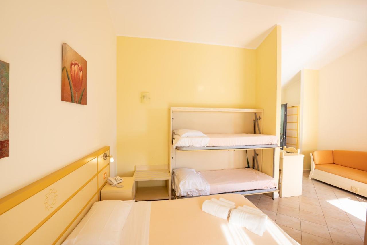 Hotel Baia Di Trainiti Vibo Valentia Zewnętrze zdjęcie