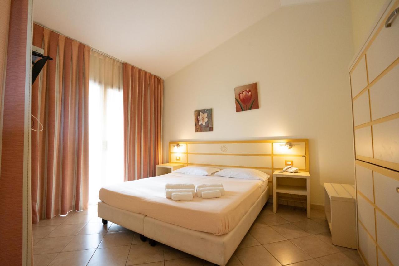 Hotel Baia Di Trainiti Vibo Valentia Zewnętrze zdjęcie